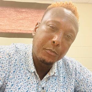 Meet your Posher, Tory